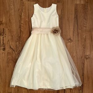 Girls Satin Ivory Formal Dress Size 10
